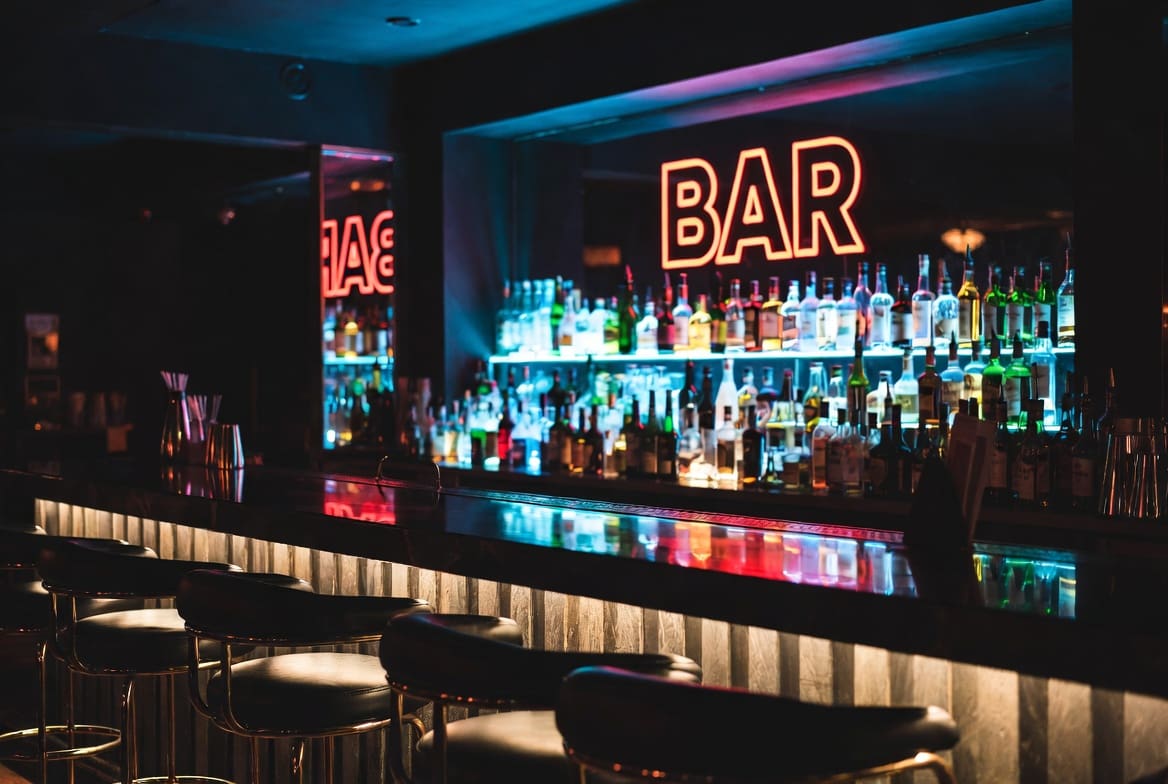 Liquor liability for bars and nightclubs - assault and battery coverage and the full insurance stack explained